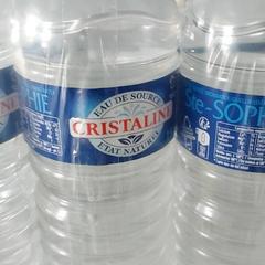 Vizesüveg, amint azt Regio West-Vlaanderen az iLost segítségével jelentette.