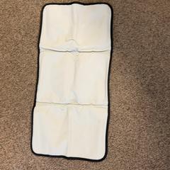 Prebaľovacia podložka, ako bolo nahlásené Burgers' Zoo pomocou iLost