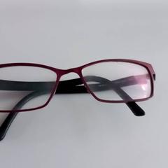 Okuliare, ako bolo nahlásené Arriva Limburg Noord pomocou iLost