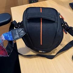 Tas Camera, zoals gemeld door Gemeente Gooise Meren met iLost