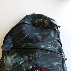 バックパック がiLostで Regio Antwerpen - Brussel によって報告されました