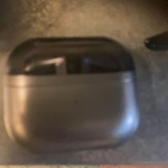 Draadloze oortelefoons Grey, zoals gemeld door KABUL à GoGo / Teatro met iLost