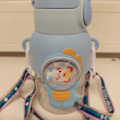 Drinking cup drink freely, as reported by Avonturenpark Hellendoorn using iLost