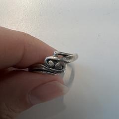 zilveren meisjes ring, segons s'ha informat a iLost