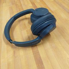 Auriculars, segons ha informat Bolognalaan 101 mitjançant iLost