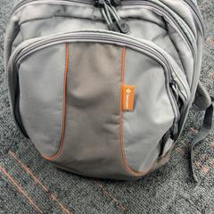 Rucksack, gemeldet von Connexxion Amstelland-Meerlanden Schiphol Noord über iLost