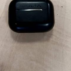 Airpods case Zwart, as reported by Arriva Vechtdallijnen using iLost