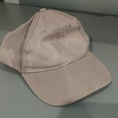 Kleding - Pet, rapporterat av Centraal magazijn med iLost
