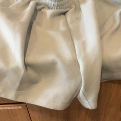 Shorts Vert clair, as reported by MEININGER Hotel Marseille Centre la Joliette using iLost