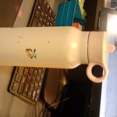 زجاجة ترمس، كما تم الإبلاغ عنه بواسطة SnowWorld Landgraaf عبر iLost