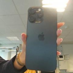 Iphone A. Macellaro, jak nahlášeno RAI Amsterdam pomocí iLost