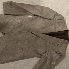 Geruit colbert، كما تم الإبلاغ عنه عبر iLost