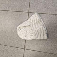 İLost kullanarak Centraal magazijn tarafından bildirildiği gibi Muts Gebroken wit