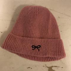 Beanie, som rapportert av Artis ved bruk av iLost