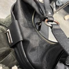 Black bag zwarte handtas, som rapporterats till iLost