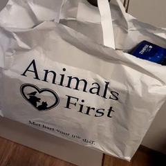 Poltsa, gisa salatu by Qbuzz ZHN iLost erabiliz