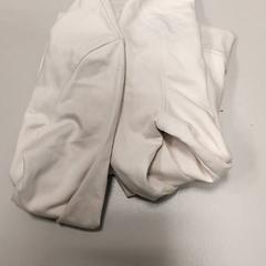 Kleidung, gemeldet von Regio West-Vlaanderen über iLost