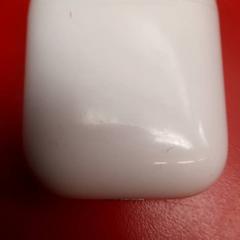 Airpods case, zoals gemeld door UvA REC met iLost