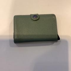 Pasjeshouder, come riportato da Gemeente Amsterdam utilizzando iLost