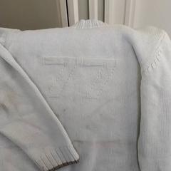 Dětský svetr, jak nahlášeno Arriva Infoshop Enschede pomocí iLost