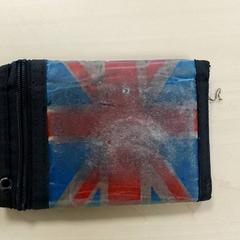 Carteira - Serneels, como reportado por Centraal magazijn utilizando o iLost