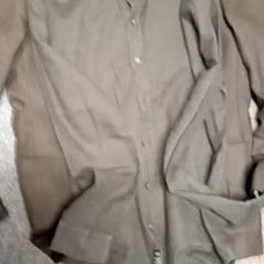 Ing & Öltönykabát shirt, amint azt Mövenpick Hotel Amsterdam City Centre az iLost segítségével jelentette.