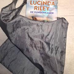 Tasje met boek, segundo informou Qbuzz DMG usando iLost