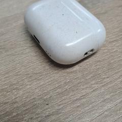 Soporte para auriculares, segundo informou EBS Spijkenisse usando iLost