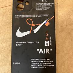 Telefoon hoesje, zoals gemeld door Pathé Utrecht Leidsche Rijn met iLost