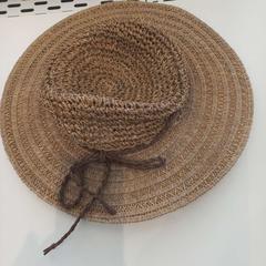 Klobúk, ako bolo nahlásené Arriva Limburg Zuid pomocou iLost