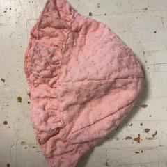 Babymuts Roze, zoals gemeld door Artis met iLost