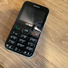 電話 teleph Alcatel がiLostで MEININGER Hotel Marseille Centre la Joliette によって報告されました