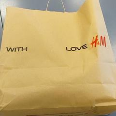 Táska - papieren tas, amint azt Regio Antwerpen - Brussel az iLost segítségével jelentette.