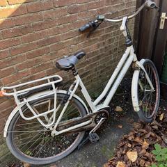 Witte damesfiets, as reported to iLost
