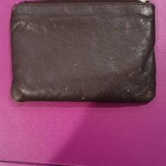 Peňaženka, ako bolo nahlásené Gemeente Oost Gelre pomocou iLost