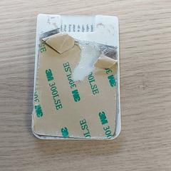 Porte-cartes, a été signalé par Regio Antwerpen - Brussel utilisant iLost