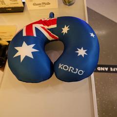 Vankúš na krk, ako bolo nahlásené Room Mate Bruno pomocou iLost