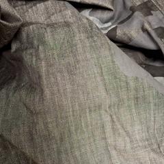 Giacca, come riportato da IKEA Paris - Italie Deux utilizzando iLost