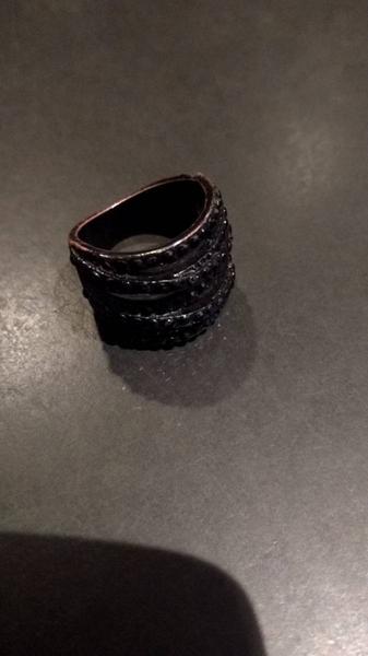 Ringe Zwart, steentjes, koper
