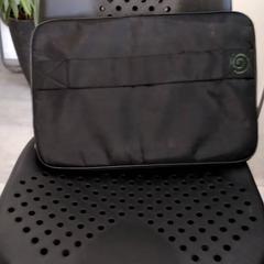 Beeldscherm، كما تم الإبلاغ عنه بواسطة Arriva Infoshop Enschede عبر iLost