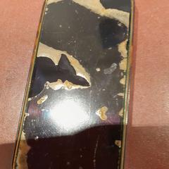 Mobiltelefon bleu iPhone, gemeldet von TCL über iLost