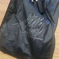 バッグ がiLostで HTM によって報告されました