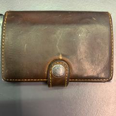 Pasjeshouder, rapporterat av Eindhoven Airport med iLost