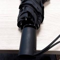 Paraply Zwart, rapporterat av Qbuzz Fryslân med iLost