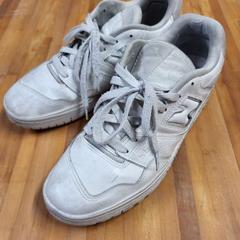 الأحذية، كما تم الإبلاغ عنه بواسطة Bolognalaan 101 عبر iLost