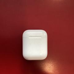 Ohrhörer Apple, zgłoszono przez MEININGER Hotel Berlin Alexanderplatz przy użyciu iLost