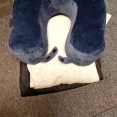 Kissen, gemeldet von Mövenpick Hotel Amsterdam City Centre über iLost