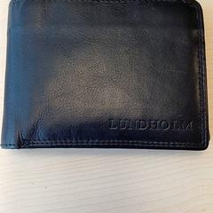 Portfel Hiemstra, zgłoszono przez Qbuzz GD Groningen Peizerweg przy użyciu iLost