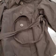 Jacket, as reported by Rotterdam The Hague Airport using iLost