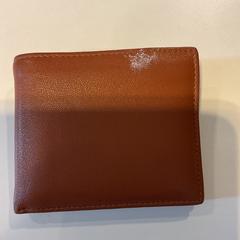 Carteiras Yusuf., como reportado por Gemeente Amsterdam - Bureau Gevonden Voorwerpen utilizando o iLost